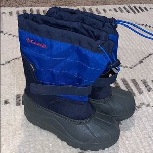 Boys Columbia snow boots